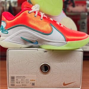 Nike LeBron 22 Christmas Basket ball size 11